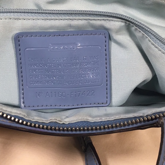 Coach Bag - Picture 3 of 4